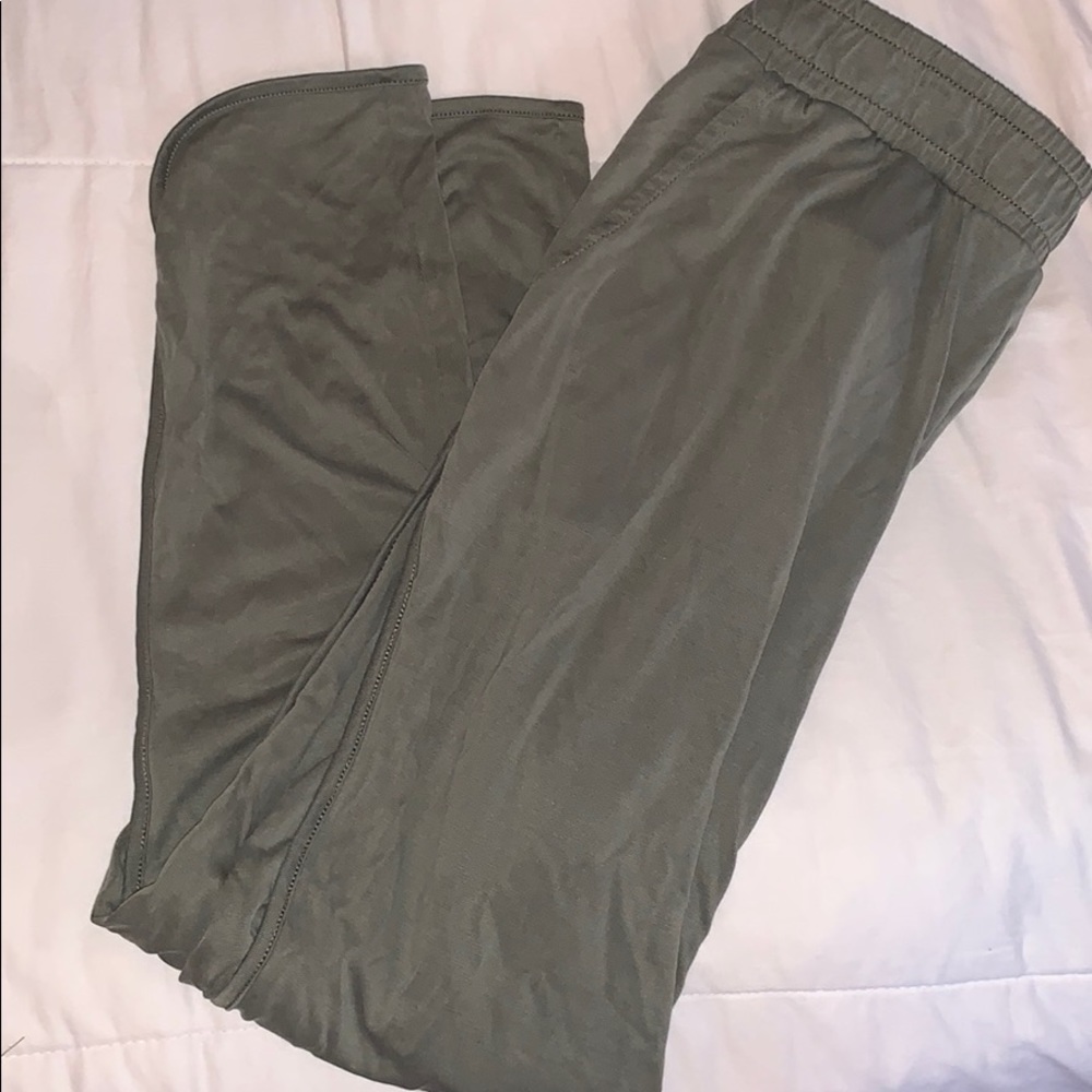 American eagle pants